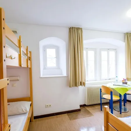 Hostal Youth