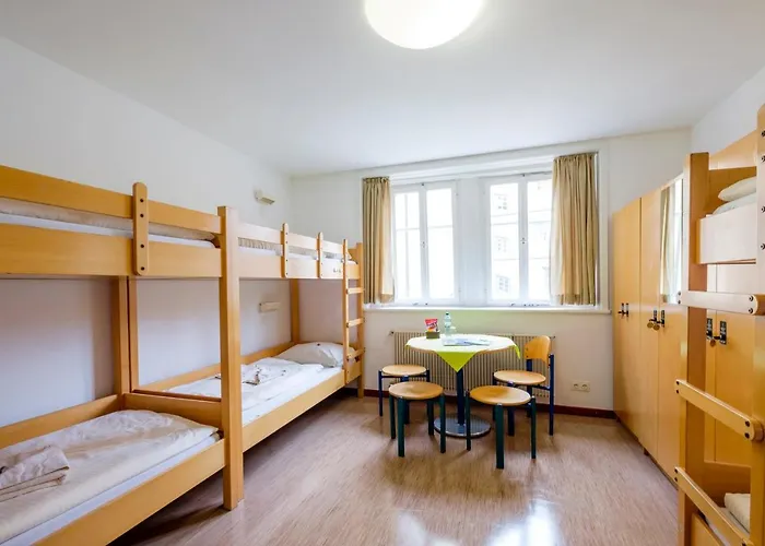 Youth * Ротенбург-на-Таубері