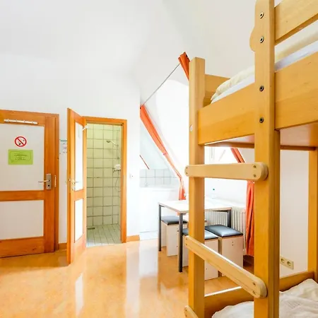 Youth Hostal